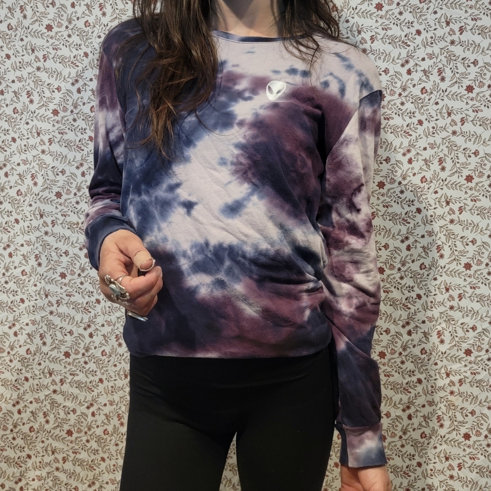 Purple Tiedye Longsleeve with embroidered alien